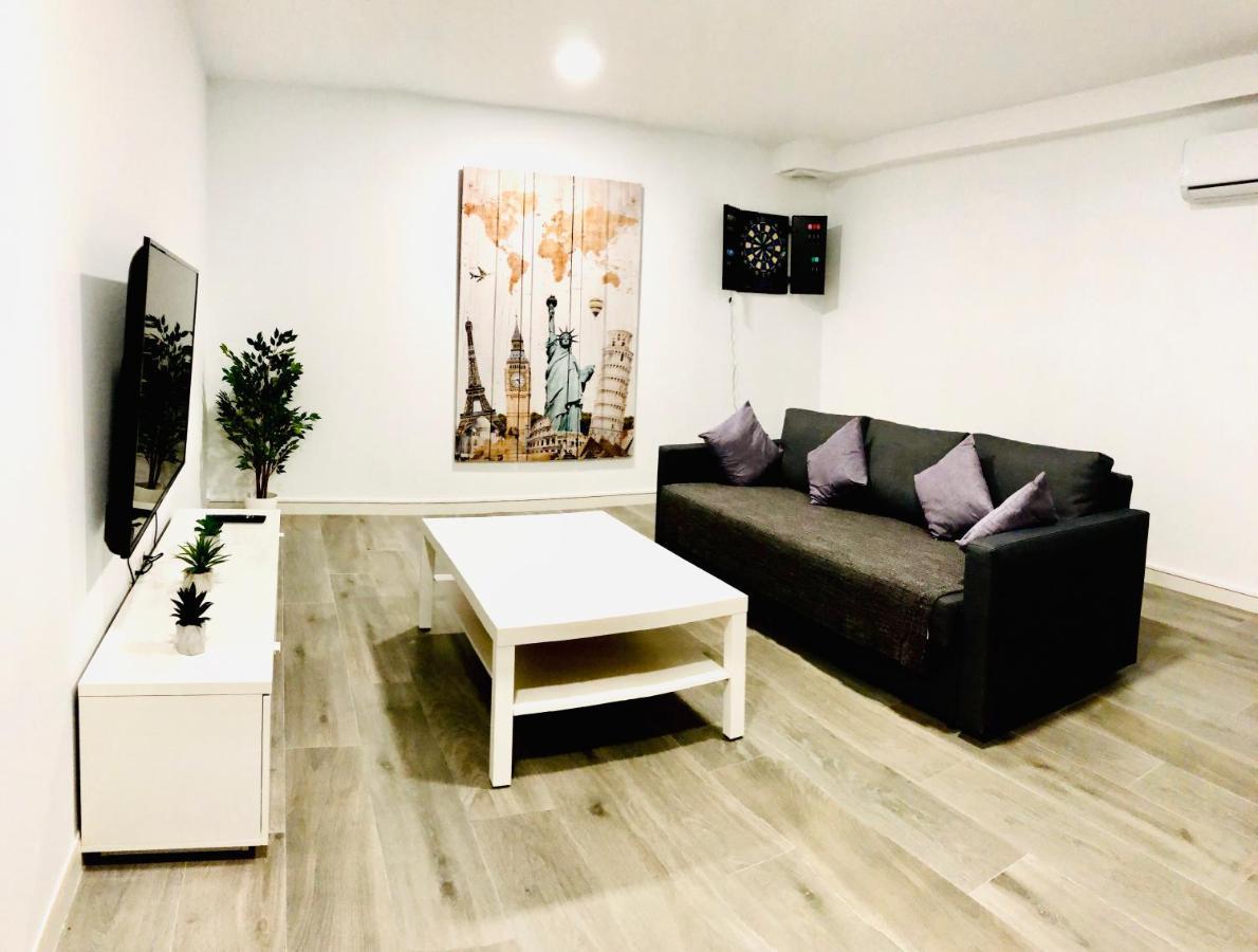 Luxury Carihuela Beach ตอร์เรโมลิโนส ภายนอก รูปภาพ