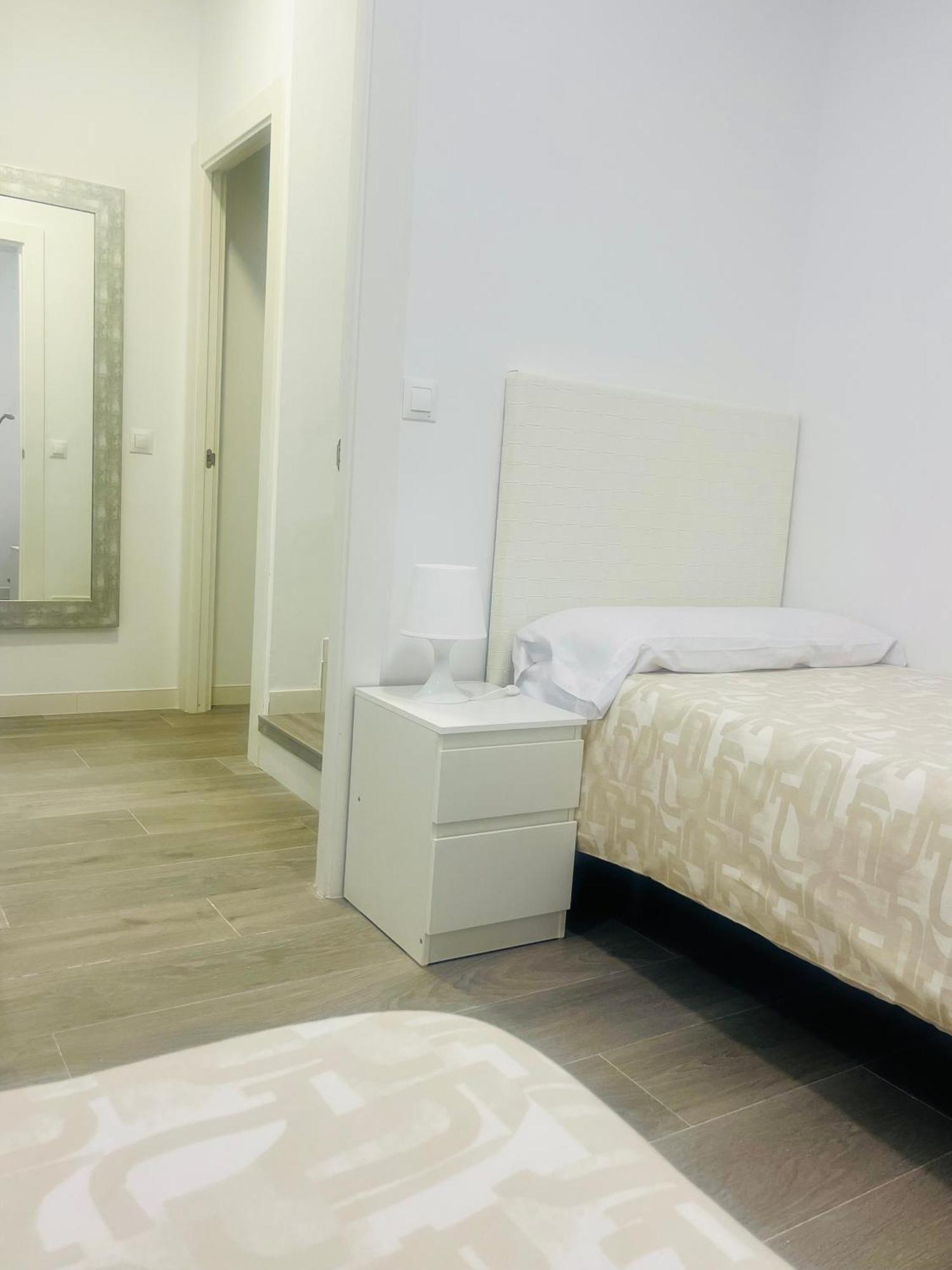 Luxury Carihuela Beach ตอร์เรโมลิโนส ภายนอก รูปภาพ