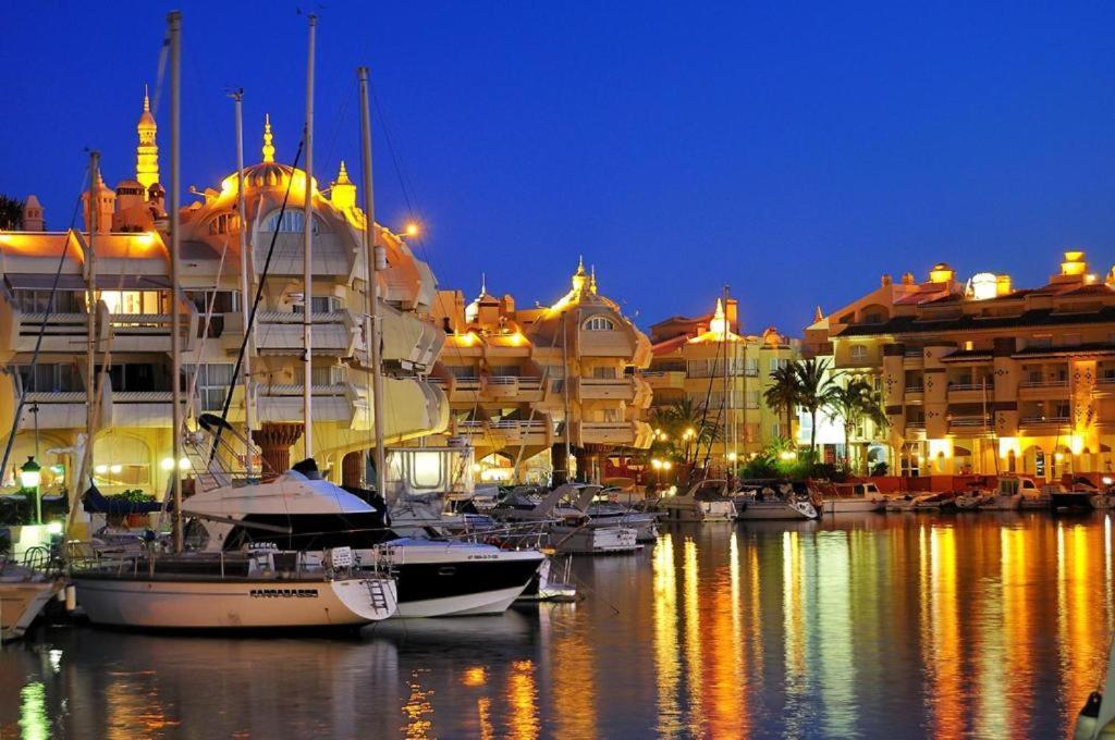 Luxury Carihuela Beach ตอร์เรโมลิโนส ภายนอก รูปภาพ